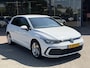 Volkswagen Golf 1.4 eHybrid GTE ACHTERUIT RIJ CAMERA | NAVIGATIE | CRUISECONTROL | STUUR/STOEL VERWARMING | LED PAKKET | PARKEERSENSOREN | VIRTUEEL COCKPITDISPLAY | APPLE CARPLAY & ANDROID AUTO |