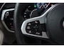 BMW 5-Serie Touring 530i High Executive (PANORAMADAK, SFEERVERLICHTING, ELEKTR STOELEN, STOEL/STUUR VERWARMING, CAMERA)