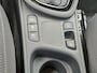 Toyota Yaris 1.5 Hybrid 115 Dynamic COMFORT PACK PDC BLIND SPOT STUUR EN STOELVERWARMING