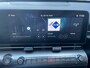 Hyundai Kona Comfort Smart 1.6 GDI HEV 140pk | NAVI | 18'' LM-VELGEN | ELEKTR. ACHTERKLEP | STOEL + STUURVERW. | 1STE EIGENAAR! | NEDERLANDSE AUTO |
