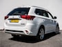 Mitsubishi Outlander 2.0 PHEV Business Edition Trekhaak/ Stoel-stuurverwarming/ Camera/ Dab/ 18" Lmv/ Half leer