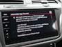 Volkswagen Tiguan 1.4 TSI eHybrid R-Line PHEV 245pk Dealer O.H | Adaptive Cruise | Head Up | Camera | IQ Light | Sportstoelen Verwarmd | Apple Carplay | Keyless | BLIS | Navigatie | Virtual | DAB | 19"L.M | Plug In Hybrid |