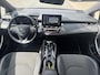 Toyota Corolla 2.0 Hybrid Executive | 06-10141018 Voor meer informatie