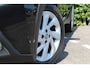 Toyota Aygo X 1.0 VVT-i MT first | Rijklaar | Stoelverw. | Clima | LED | Apple/Android | Privacy glass | LM-velgen | All-seasons
