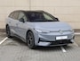 Volkswagen ID.7 Tourer Limited Edition 77 kWh Head up display | Black style pakket | LED | 286pk | App Connect | Camera | 19" LM Velgen