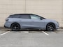 Volkswagen ID.7 Tourer Limited Edition 77 kWh Head up display | Black style pakket | LED | 286pk | App Connect | Camera | 19" LM Velgen