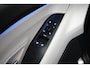 Ford Capri Premium Standard Range RWD 52 kWh | Achteruitrijcamera | Draadloze telefoonlader | LED achterlichten