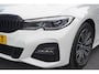 BMW 3-Serie Touring 320e M sport Aut/Leder/Cruise/Carplay/Digi.dashboard/Climate Control/Park.sensoren