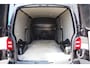 Volkswagen Transporter 2.0 TDI L2 EURO 6! 150PK, 2X SCHUIFDEUR, TREKHAAK, 20'' LMV, STOELVERWARMING, STANDKACHEL, CRUISE, AIRCO