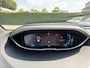Peugeot 3008 1.6 HYbrid 180 PK Allure Pack Business | Automaat | Plug-In Hybride tot 50 KM Elektrisch | Navigatie | LED Verlichting | Climate Control | Dode Hoek Detectie | Adaptieve Cruise Control | Camera | Parkeersensoren V+A | 18" Lichtmetalen Velgen | Hoge Zitpositie | Apple Carplay & Android Auto | Keyless Entry |