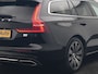 Volvo V60 T6 Recharge AWD Inscription PHEV 340pk Dealer O.H | Trekhaak Af Fabriek | Camera | Harman / Kardon | Lederen Sportstoelen Verwarmd | Cruise Control | Apple Carplay | Stuurverwarming | Keyless | Virtual | Navigatie | DAB | 18"L.M |