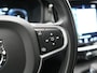 Volvo V60 T6 Recharge AWD Inscription PHEV 340pk Dealer O.H | Trekhaak Af Fabriek | Camera | Harman / Kardon | Lederen Sportstoelen Verwarmd | Cruise Control | Apple Carplay | Stuurverwarming | Keyless | Virtual | Navigatie | DAB | 18"L.M |