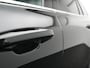 Volvo V60 T6 Recharge AWD Inscription PHEV 340pk Dealer O.H | Trekhaak Af Fabriek | Camera | Harman / Kardon | Lederen Sportstoelen Verwarmd | Cruise Control | Apple Carplay | Stuurverwarming | Keyless | Virtual | Navigatie | DAB | 18"L.M |