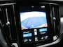 Volvo V60 T6 Recharge AWD Inscription PHEV 340pk Dealer O.H | Trekhaak Af Fabriek | Camera | Harman / Kardon | Lederen Sportstoelen Verwarmd | Cruise Control | Apple Carplay | Stuurverwarming | Keyless | Virtual | Navigatie | DAB | 18"L.M |