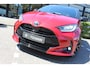 Toyota Yaris 1.5 Hybrid Executive Bi-tone | Rijklaar | Blind Spot | Stoel-/stuurverw. | Sensoren v+a | Apple/Android | Half-leder | Dealer onderhouden