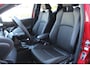 Toyota Yaris 1.5 Hybrid Executive Bi-tone | Rijklaar | Blind Spot | Stoel-/stuurverw. | Sensoren v+a | Apple/Android | Half-leder | Dealer onderhouden