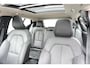 Volvo XC40 1.5 T3 Inscription LederenBekleding | LED Koplampen |Verwarmde Voorstoelen | Navigatiesysteem full map + hard disk | Rijstrooksensor Met Correctie | File Assistent | Achteruitrij Assistent| Dodehoekdetectie Met Correctie |