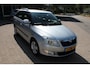 Skoda Fabia Combi 1.2 TSI Cruise control, Climate control, Trekhaak, Armsteun, Boordcomputer 15" LMV