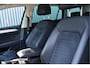 Volkswagen Passat Variant 1.8 TSI Highline DSG 180pk, Trekhaak, Adaptive cruise, Comfortstoelen, Massage, Carplay