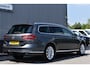 Volkswagen Passat Variant 1.8 TSI Highline DSG 180pk, Trekhaak, Adaptive cruise, Comfortstoelen, Massage, Carplay