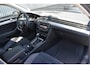 Volkswagen Passat Variant 1.8 TSI Highline DSG 180pk, Trekhaak, Adaptive cruise, Comfortstoelen, Massage, Carplay