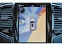 Volvo XC90 T8 Recharge AWD Ultimate Dark - Luchtvering - Panoramisch schuif-/kanteldak - Head up display - IntelliSafe Assist & Surround - Getint glas - verwarmbaar stuurwiel - 360º camera - Parkeersensoren voor & achter - Voorstoelen en buitenste zitplaatsen 2e zitrij verwarmbaar - Trekhaak - DAB - Keyless - Apple® CarPlay - Android Auto - 19' LMV