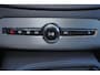 Volvo XC90 T8 Recharge AWD Ultimate Dark - Luchtvering - Panoramisch schuif-/kanteldak - Head up display - IntelliSafe Assist & Surround - Getint glas - verwarmbaar stuurwiel - 360º camera - Parkeersensoren voor & achter - Voorstoelen en buitenste zitplaatsen 2e zitrij verwarmbaar - Trekhaak - DAB - Keyless - Apple® CarPlay - Android Auto - 19' LMV