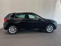 Skoda Kamiq 1.0 TSI DSG Clever Panoramadak Trekhaak Navigatie Apple Carplay Android Auto Camera Parkeerhulp Cruise Control Stoelverwarming Climate Control Lichtmetalen velgen