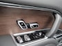 Land Rover Range Rover 3.0 P460e LWB Autobiography PHEV | SV lak | Excecutive Class Achterbank | Hot Stone Massage Achterin | gekoelde opbergbox voorin