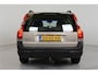 Volvo V70 Cross Country 2.4 T Geartr. Comf. | Blijvend Youngtimer | Cruise | Trekhaak | Lage stand |