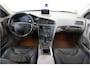 Volvo V70 Cross Country 2.4 T Geartr. Comf. | Blijvend Youngtimer | Cruise | Trekhaak | Lage stand |