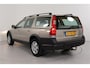 Volvo V70 Cross Country 2.4 T Geartr. Comf. | Blijvend Youngtimer | Cruise | Trekhaak | Lage stand |