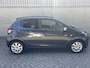 Peugeot 108 Top! Style 1.0 72pk | Camera | Stoelverwarming | Apple Carplay / Android Auto | Airco | Allseason banden |