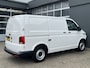 Volkswagen Transporter 2.0 TDI L1H1 Sortimo Kastinrichting Airco Cruise controle Telefoonverbinding 2-Persoons Apple carplay Euro 6 Dealer onderhouden