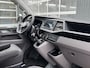 Volkswagen Transporter 2.0 TDI L1H1 Sortimo Kastinrichting Airco Cruise controle Telefoonverbinding 2-Persoons Apple carplay Euro 6 Dealer onderhouden