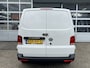 Volkswagen Transporter 2.0 TDI L1H1 Sortimo Kastinrichting Airco Cruise controle Telefoonverbinding 2-Persoons Apple carplay Euro 6 Dealer onderhouden