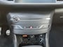 Peugeot 308 SW 1.6 BlueHDI Airco Cruise controle Trekhaak Stuurwielbediening Panoramadak Parkeersensoren voor en achter Euro 6