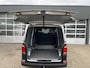 Volkswagen Transporter 2.0 TSI L2H1 Highline 2 schuifdeuren Airco Cruise controle Bluetooth Euro 6 Parkeerhulp voor en achter 2 Persoons