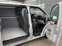 Volkswagen Transporter 2.0 TSI L2H1 Highline 2 schuifdeuren Airco Cruise controle Bluetooth Euro 6 Parkeerhulp voor en achter 2 Persoons