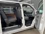 Volkswagen Transporter Kombi 2.0 TDI DSG Automaat L1H1 BTW en BPM vrij Airco Cruise control Trekhaak PDC 1e eigenaar Euro 5 Combi Personenbus Passenger Groepsvervoer Taxi