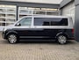 Volkswagen Transporter T6.1 2.0 TDI L2H1 200 pk DC 4 Motion Highline Bulli 2x elektrische schuifdeuren en achterklep 4x4 Leder Two-tone kleur Airco Cruise controle Trekhaak 2500kg Dealer onderhouden Vol!! Dubbele cabine 4WD BPM VRIJ