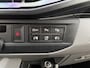 Volkswagen Transporter T6.1 2.0 TDI L2H1 200 pk DC 4 Motion Highline Bulli 2x elektrische schuifdeuren en achterklep 4x4 Leder Two-tone kleur Airco Cruise controle Trekhaak 2500kg Dealer onderhouden Vol!! Dubbele cabine 4WD BPM VRIJ