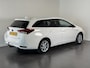 Toyota Auris Touring Sports 1.8 Hybrid Black Edition Go | Parkeersensoren voor - en achter | Trekhaak |