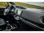 Toyota Yaris 1.3 VVT-i Dynamic Bi-Tone | Pano | LM Velgen