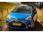 Toyota Yaris 1.3 VVT-i Dynamic Bi-Tone | Pano | LM Velgen