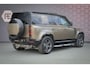 Land Rover Defender 110 P300e X-Dynamic SE