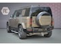Land Rover Defender 110 P300e X-Dynamic SE
