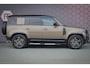 Land Rover Defender 110 P300e X-Dynamic SE