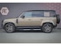 Land Rover Defender 110 P300e X-Dynamic SE