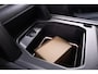 Land Rover Defender 110 P300e X-Dynamic SE